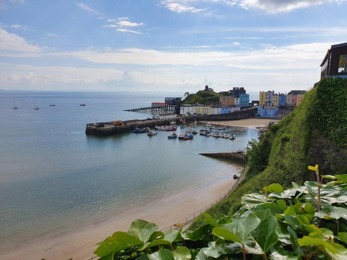 Stylish Flat In Central Tenby & Free Parking Eksteriør billede