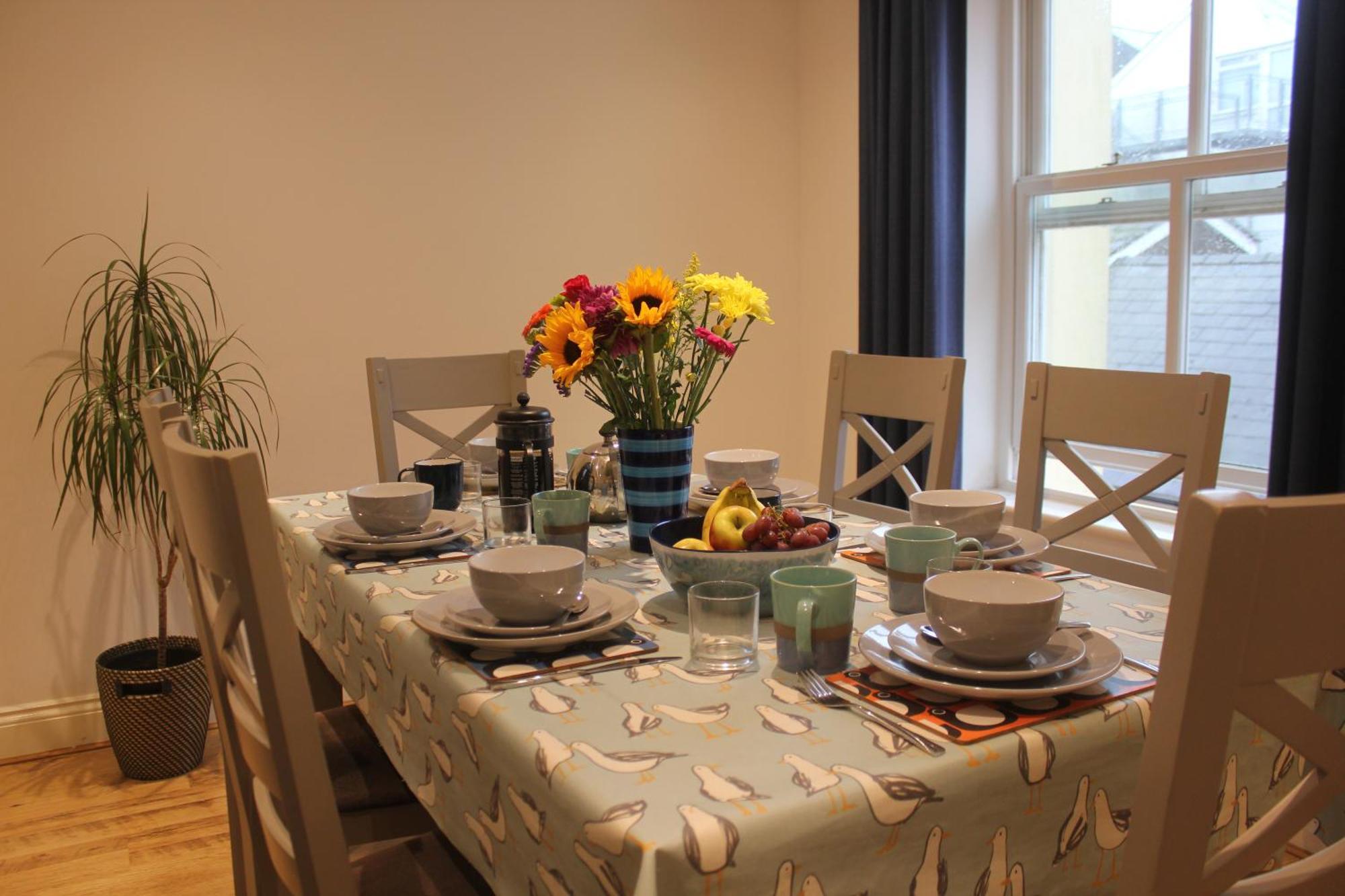 Stylish Flat In Central Tenby & Free Parking Eksteriør billede